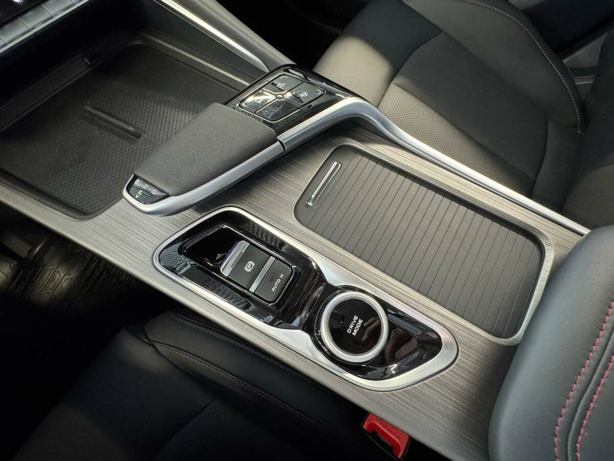 Changan UNI-T с пробегом — 2024 год. Фото: #19