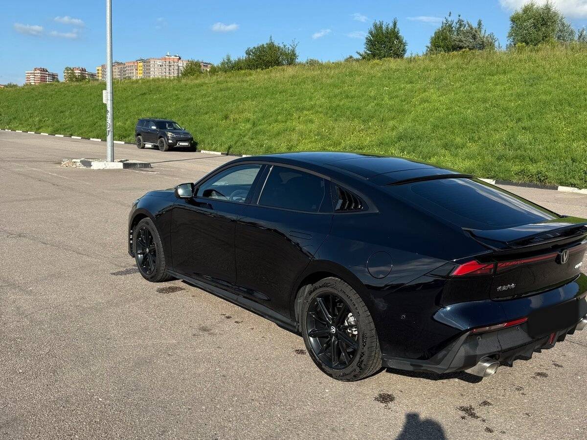 Changan UNI-V с пробегом — 2023 год. Фото: #7