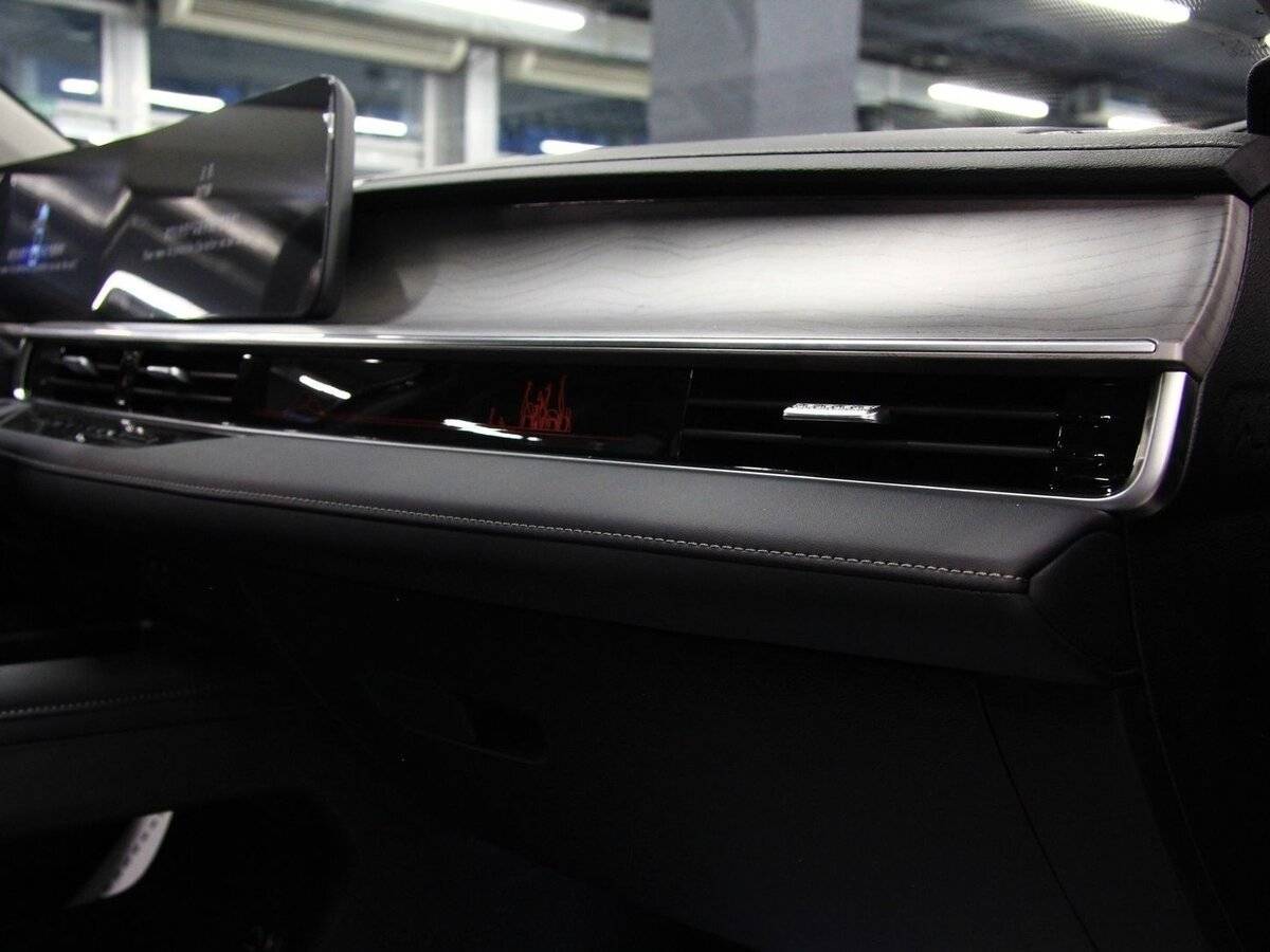 Chery Arrizo 8 с пробегом — 2024 год. Фото: #12