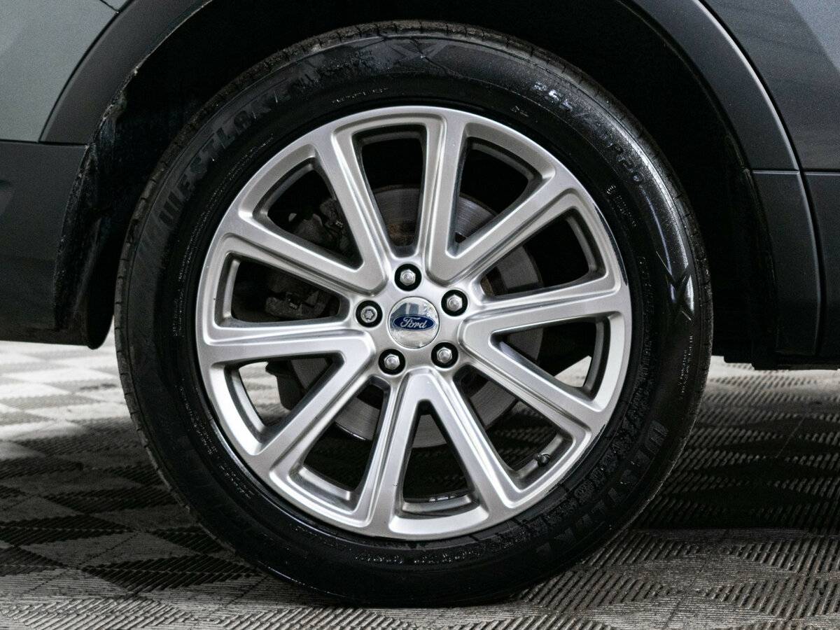 Ford Explorer с пробегом — 2018 год. Фото: #23
