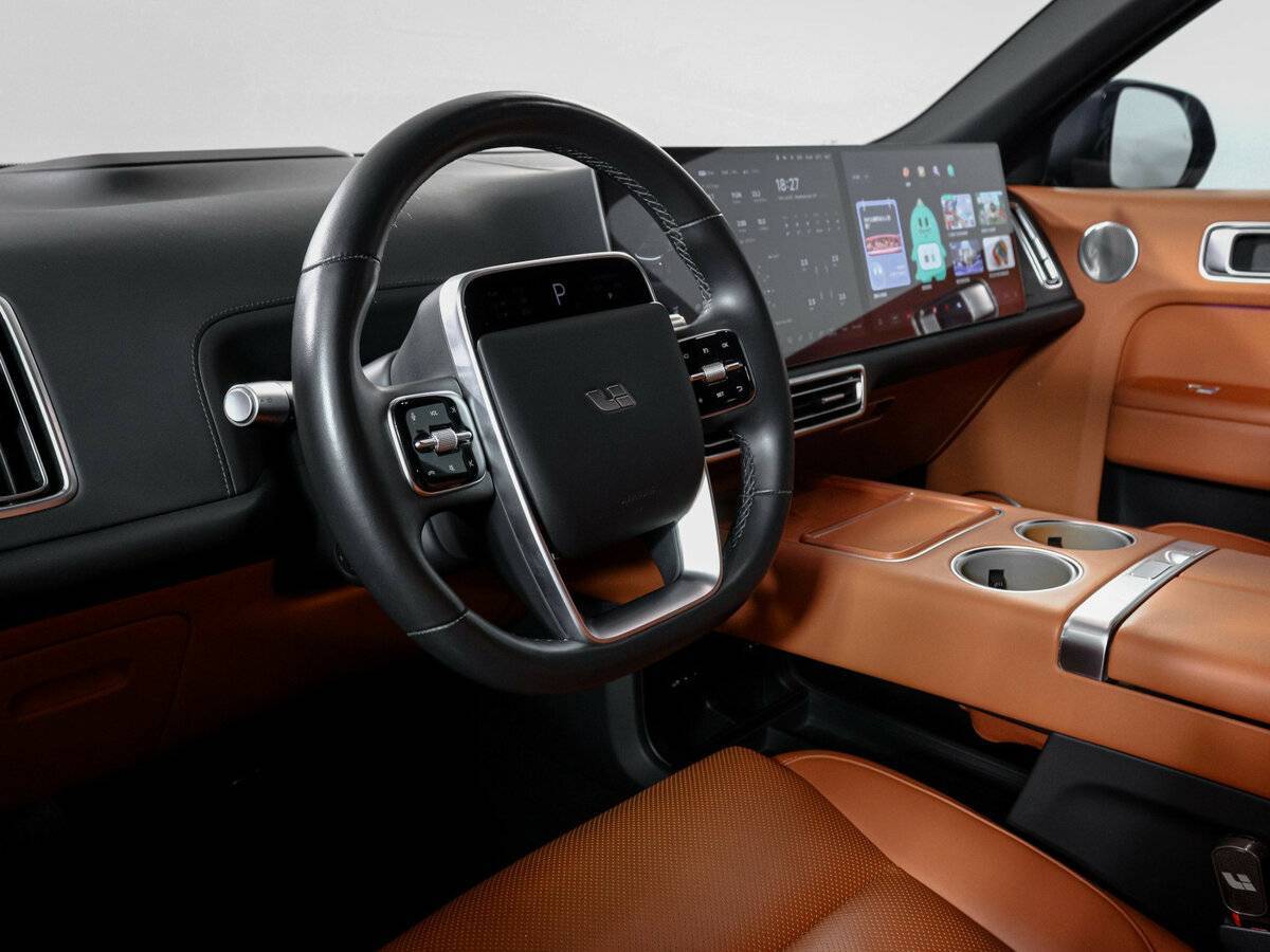 LiXiang L9 с пробегом — 2023 год. Фото: #13