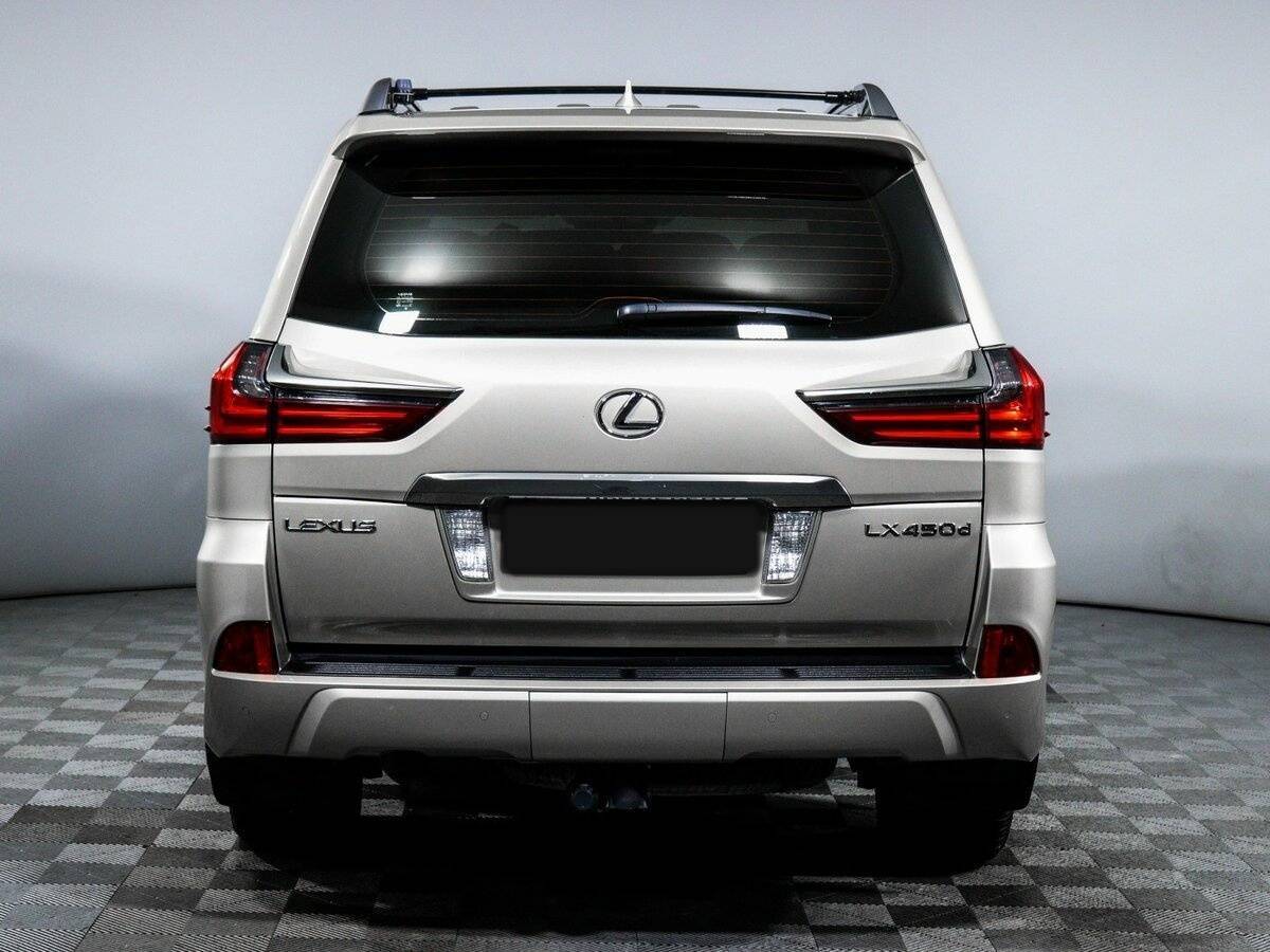 Lexus LX с пробегом — 2016 год. Фото: #3