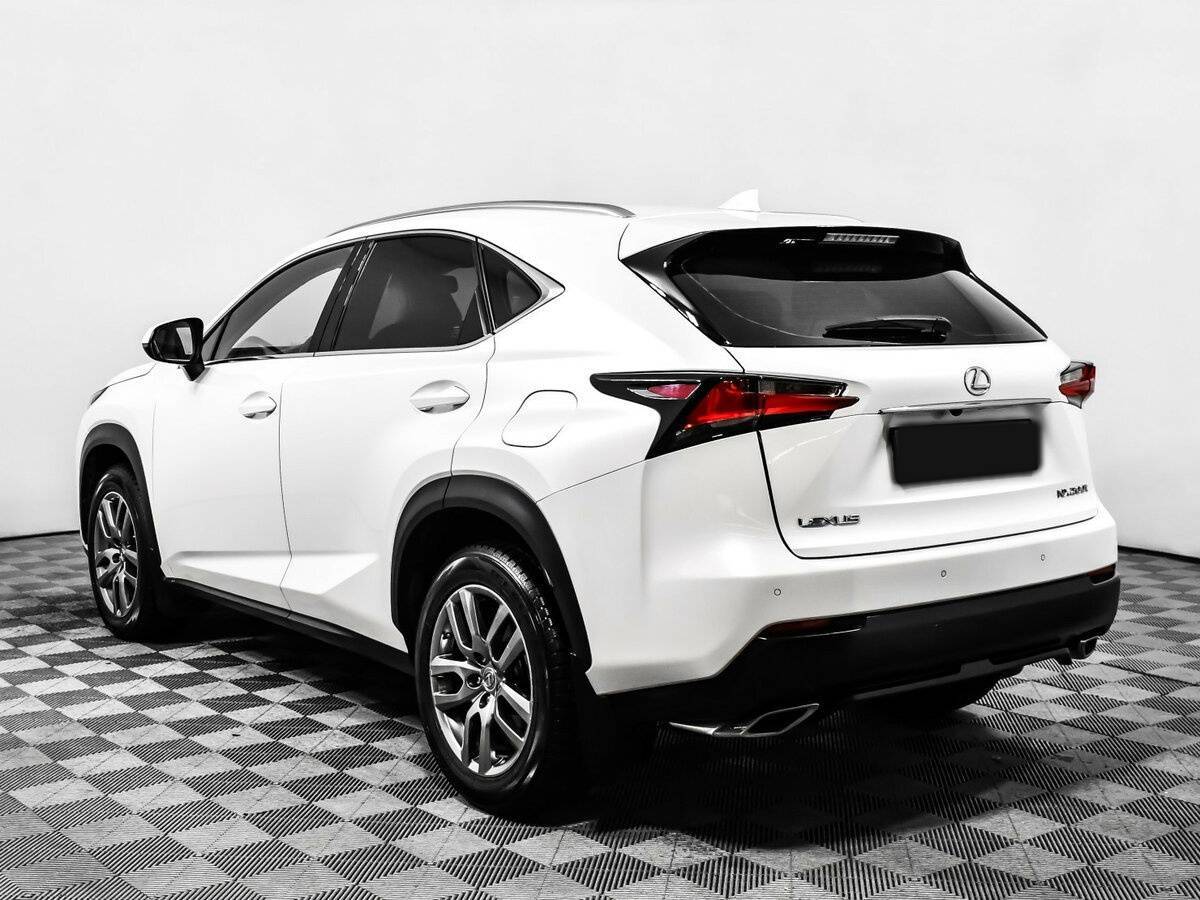 Lexus NX с пробегом — 2015 год. Фото: #6