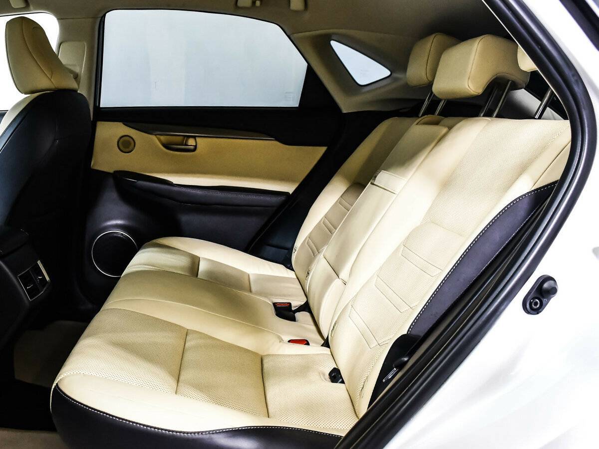 Lexus NX с пробегом — 2015 год. Фото: #13