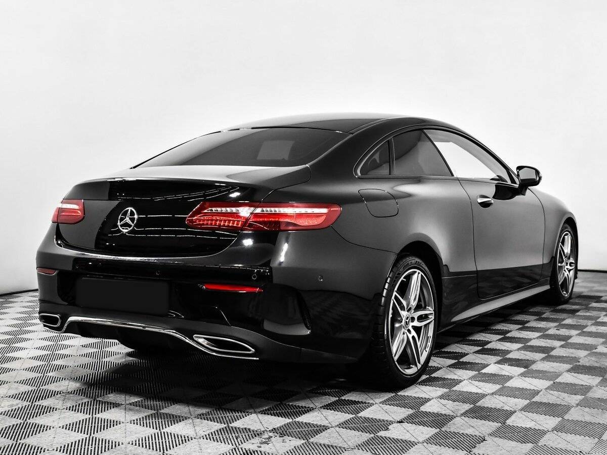Mercedes-Benz E-Класс с пробегом — 2019 год. Фото: #4