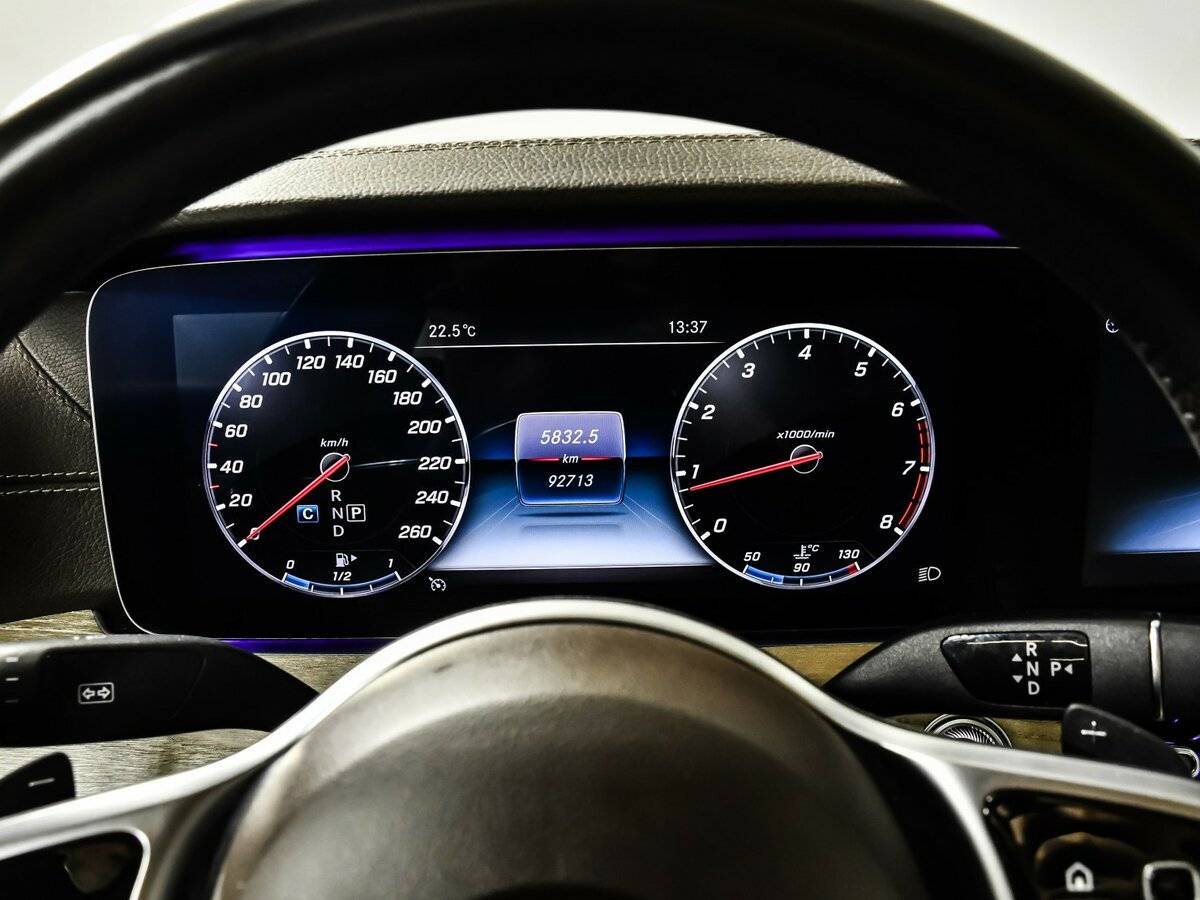 Mercedes-Benz E-Класс с пробегом — 2019 год. Фото: #9