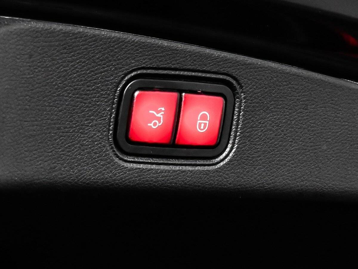 Mercedes-Benz E-Класс с пробегом — 2019 год. Фото: #15