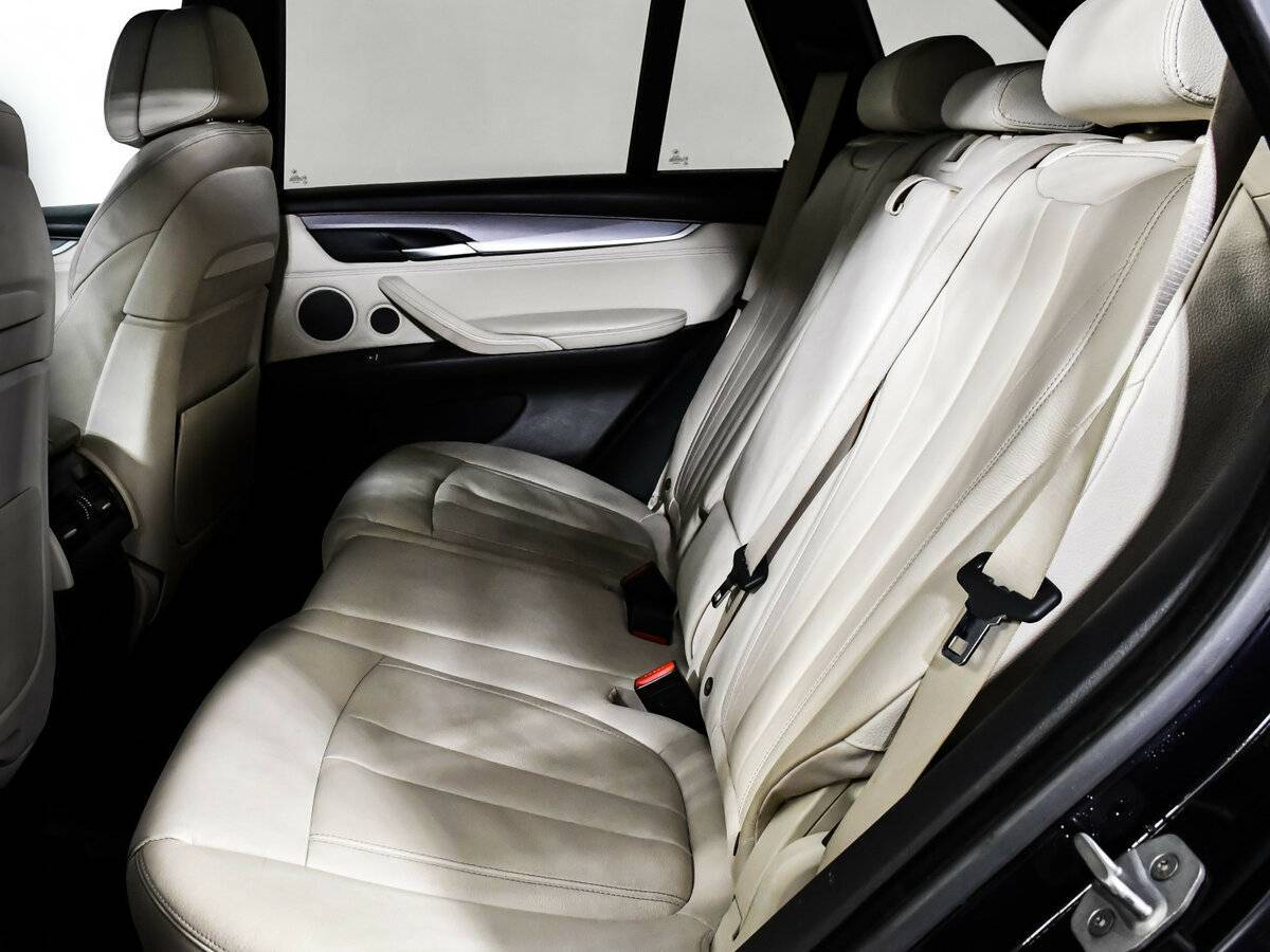 BMW X5 с пробегом — 2015 год. Фото: #12