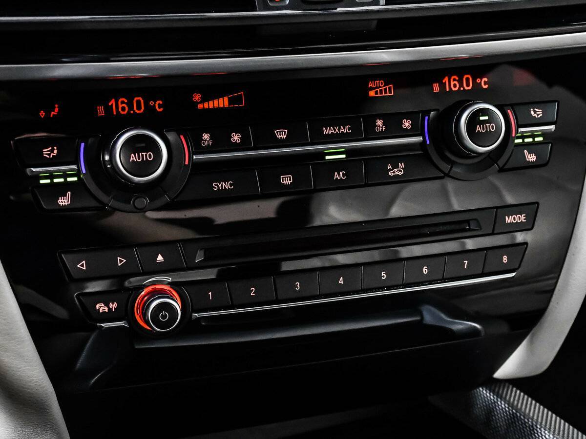 BMW X5 с пробегом — 2015 год. Фото: #17