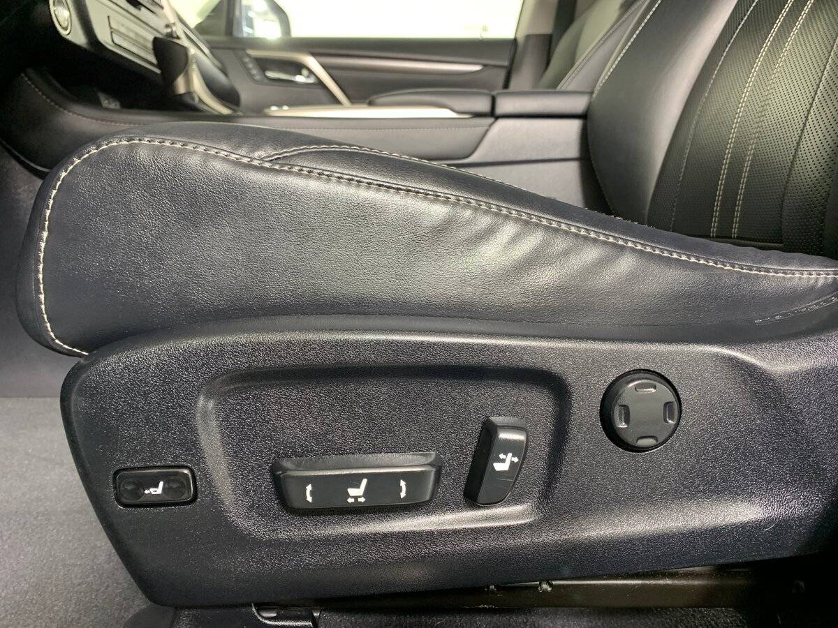 Lexus RX с пробегом — 2019 год. Фото: #19