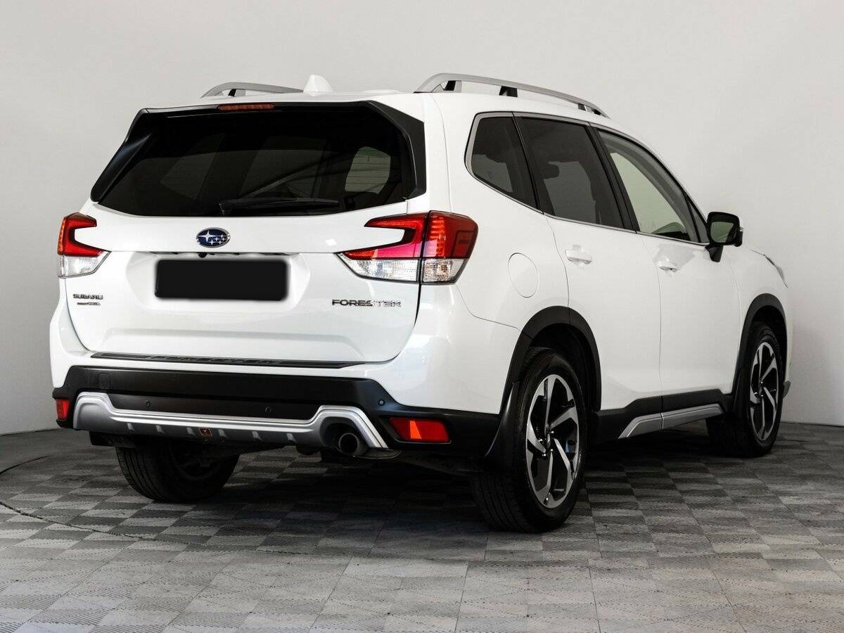 Subaru Forester с пробегом — 2021 год. Фото: #3