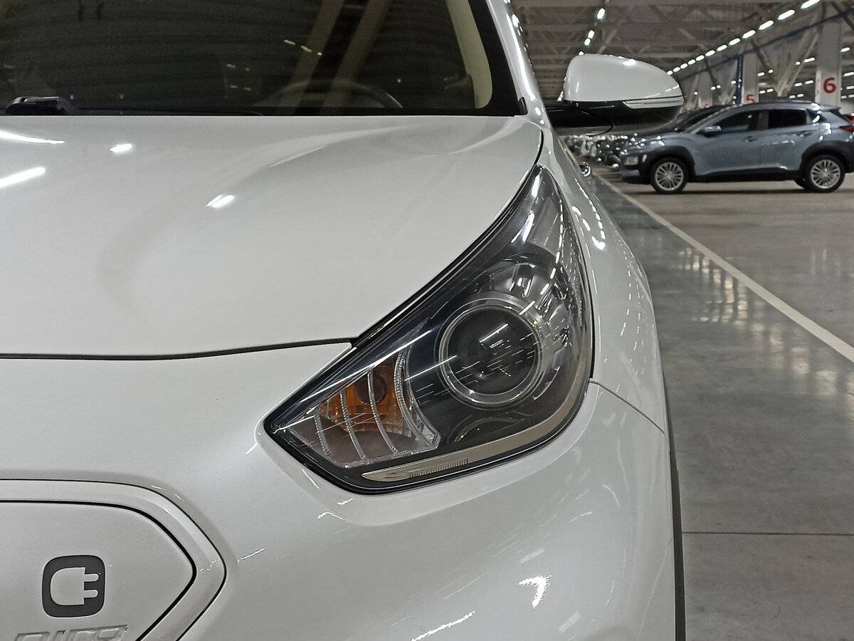 Kia Niro с пробегом — 2019 год. Фото: #16