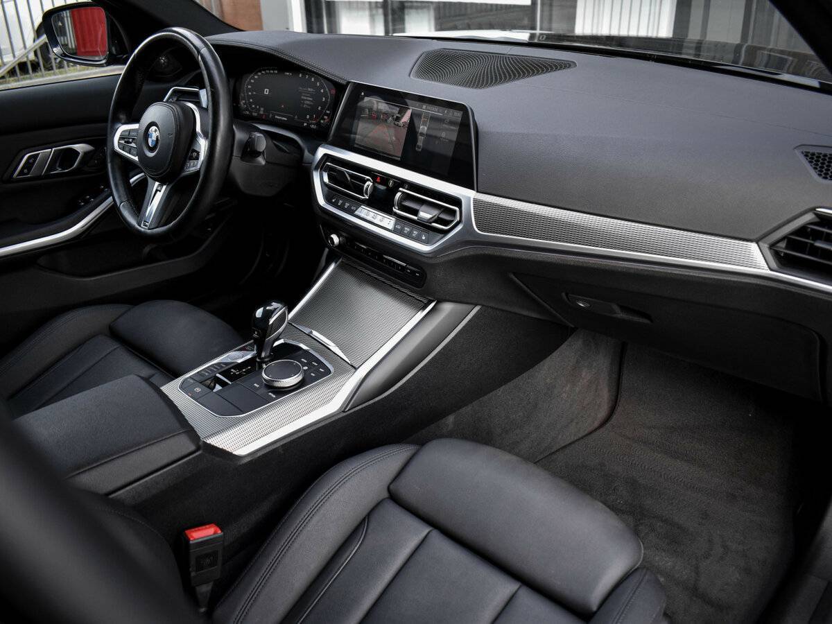 BMW 3 серии с пробегом — 2020 год. Фото: #13