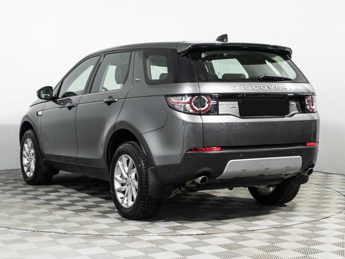 Land Rover Discovery Sport с пробегом — 2018 год. Фото: #6