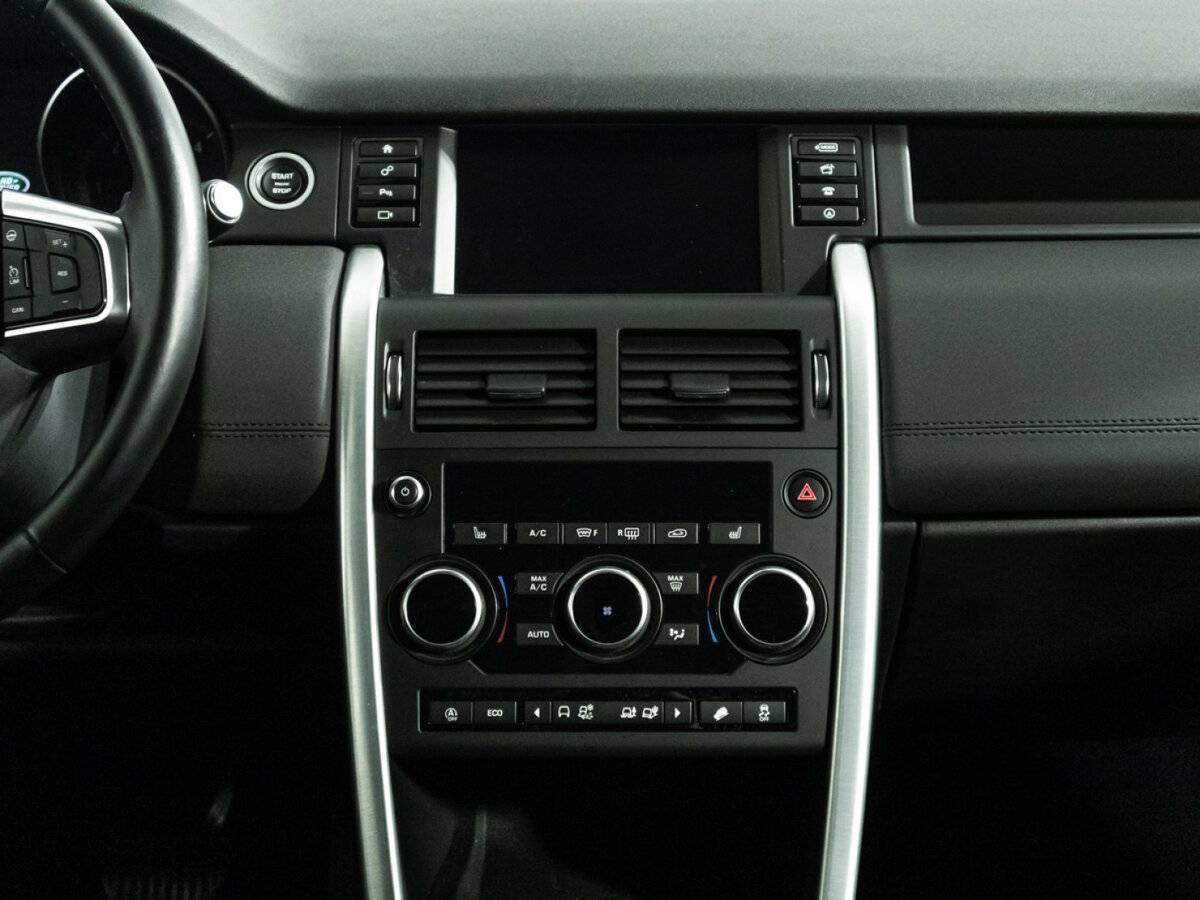 Land Rover Discovery Sport с пробегом — 2018 год. Фото: #13