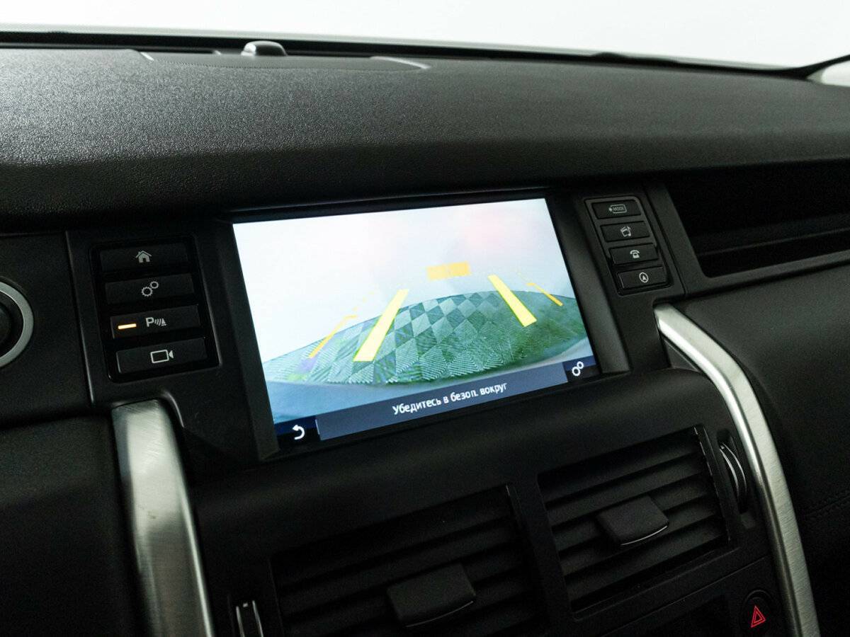 Land Rover Discovery Sport с пробегом — 2018 год. Фото: #19