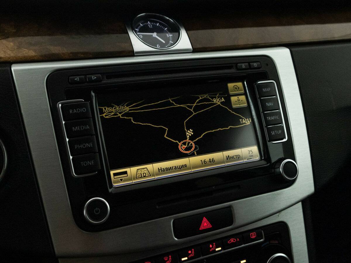 Volkswagen Passat с пробегом — 2011 год. Фото: #17