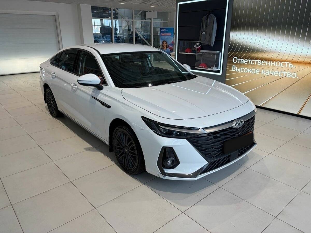 Chery Arrizo 8 с пробегом — 2024 год. Фото: #2