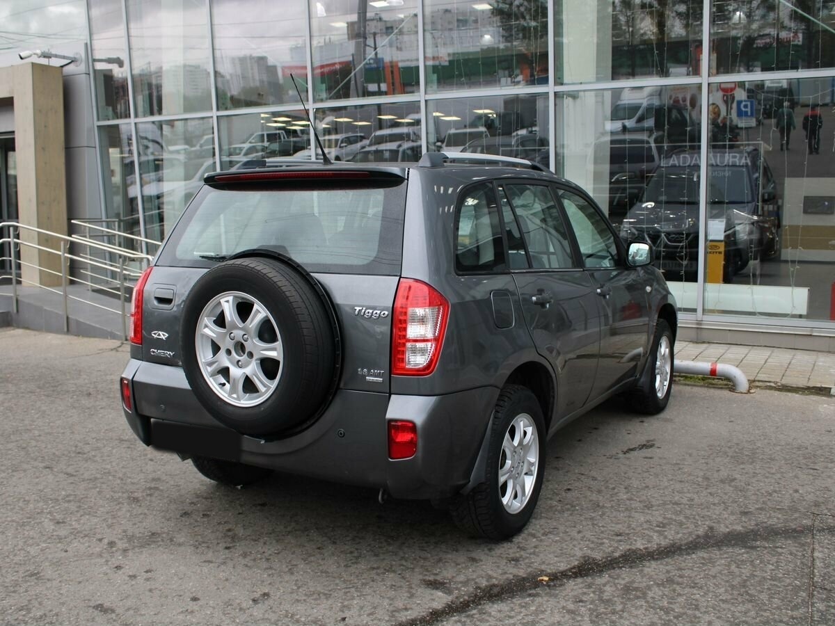 Chery Tiggo (T11) с пробегом — 2015 год. Фото: #3