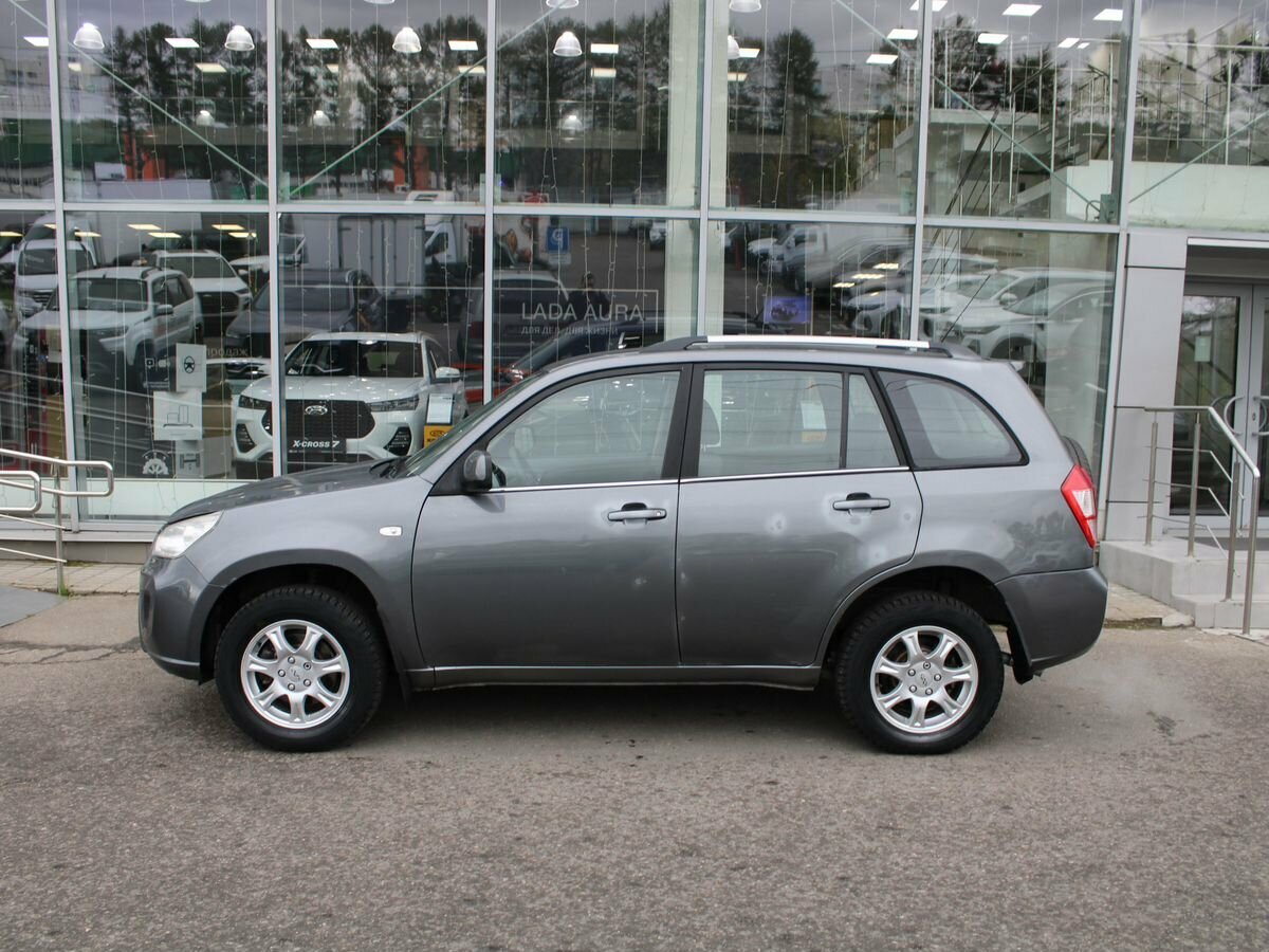 Chery Tiggo (T11) с пробегом — 2015 год. Фото: #6