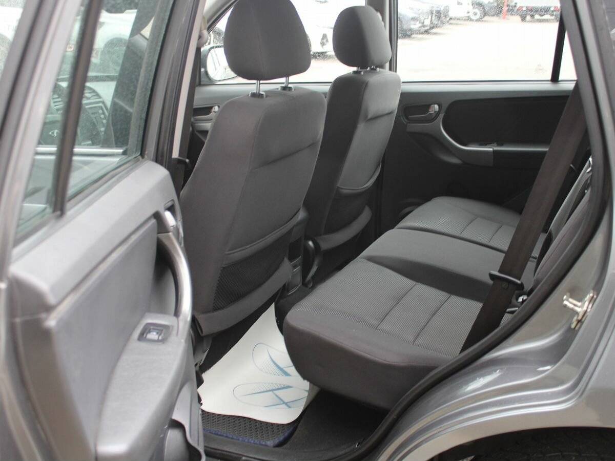 Chery Tiggo (T11) с пробегом — 2015 год. Фото: #15