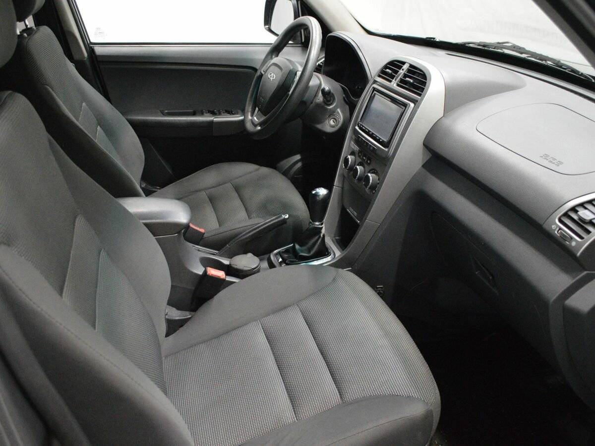 Chery Tiggo (T11) с пробегом — 2015 год. Фото: #11