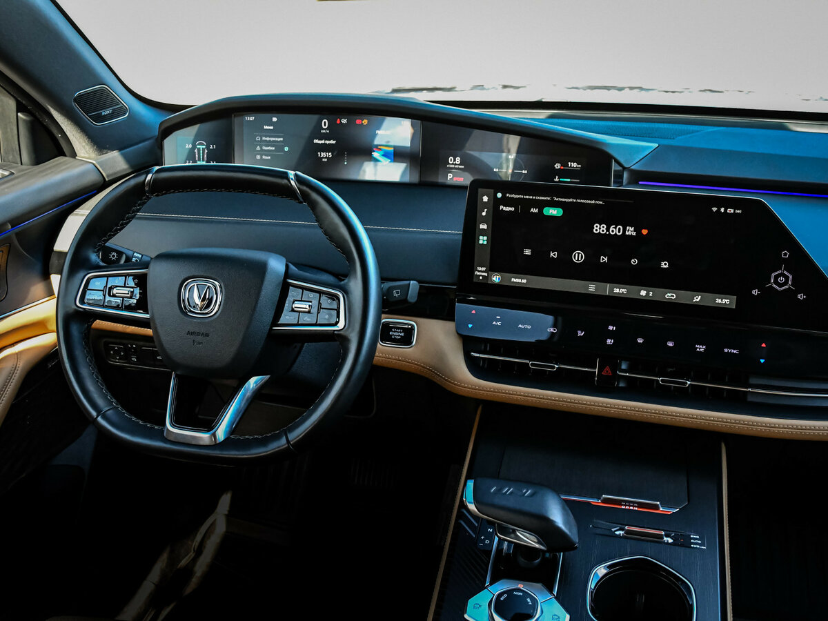 Changan UNI-K с пробегом — 2024 год. Фото: #8