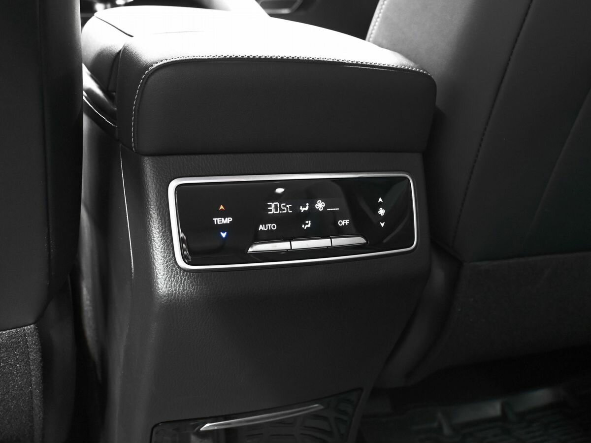 Changan CS95 с пробегом — 2023 год. Фото: #19