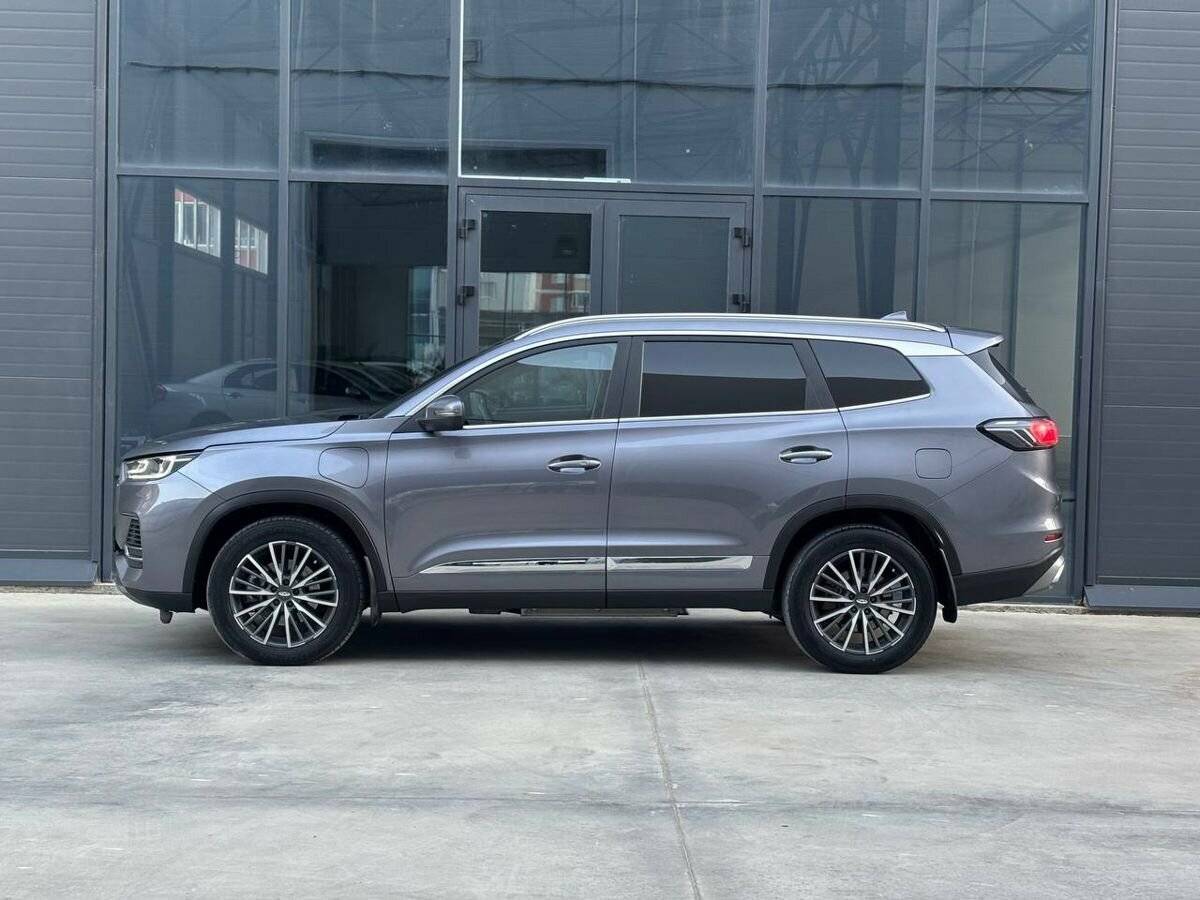 Chery Tiggo 8 Pro e+ с пробегом — 2023 год. Фото: #7