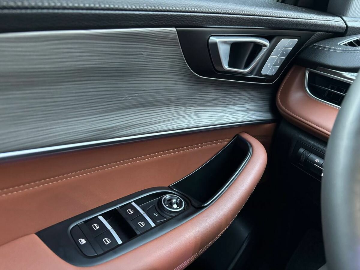 Chery Tiggo 8 Pro e+ с пробегом — 2023 год. Фото: #15