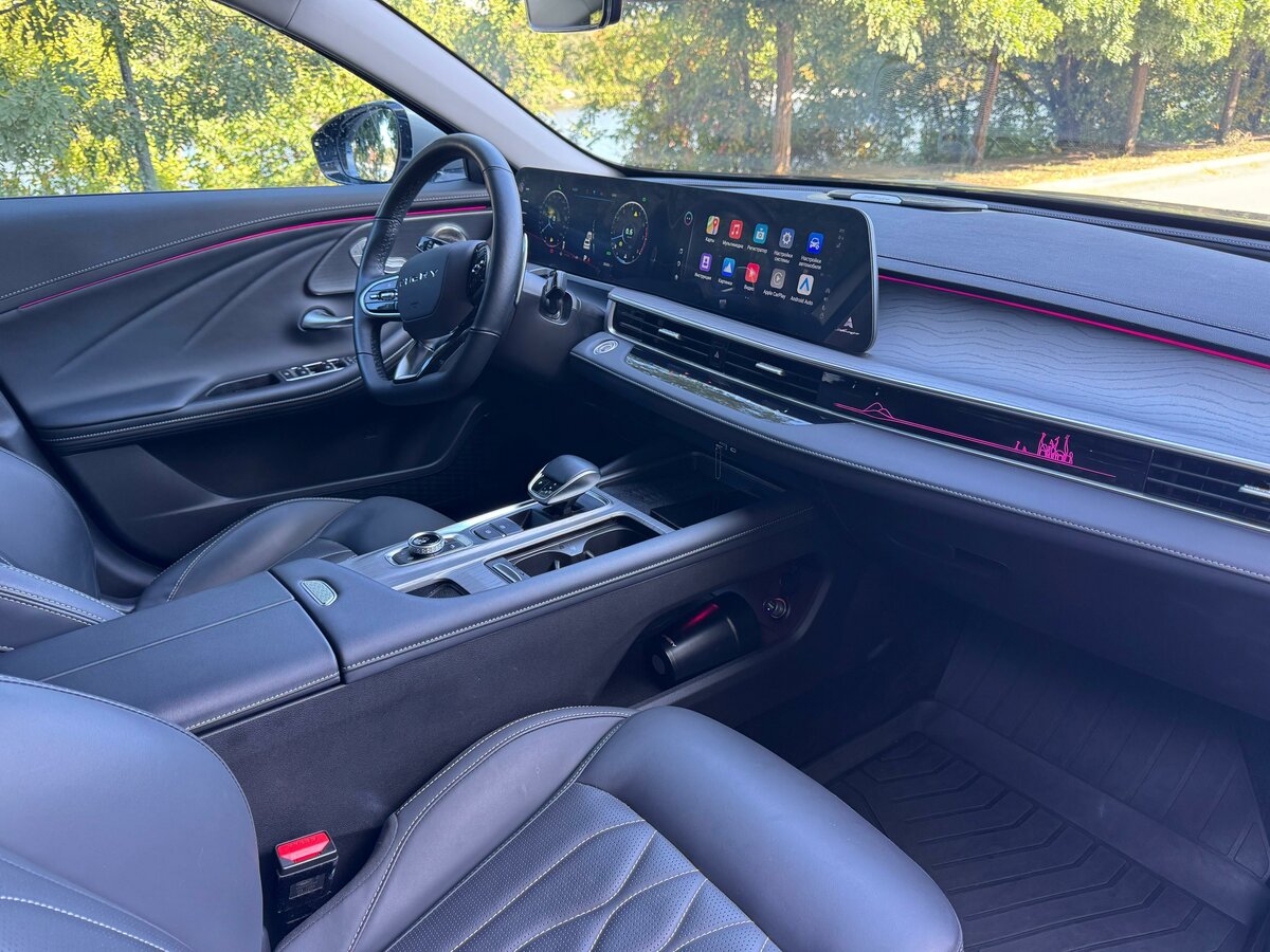 Chery Arrizo 8 с пробегом — 2023 год. Фото: #6