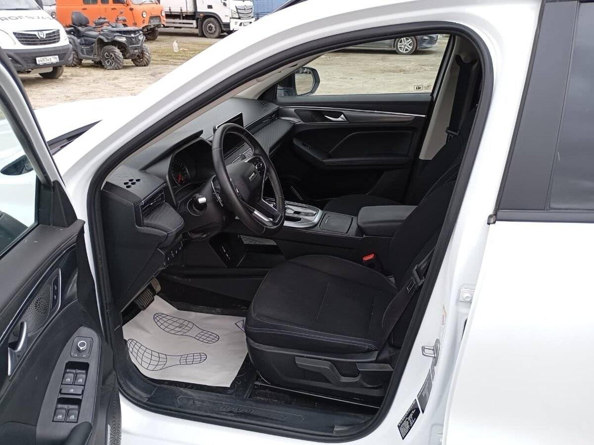 Haval Jolion с пробегом — 2024 год. Фото: #4