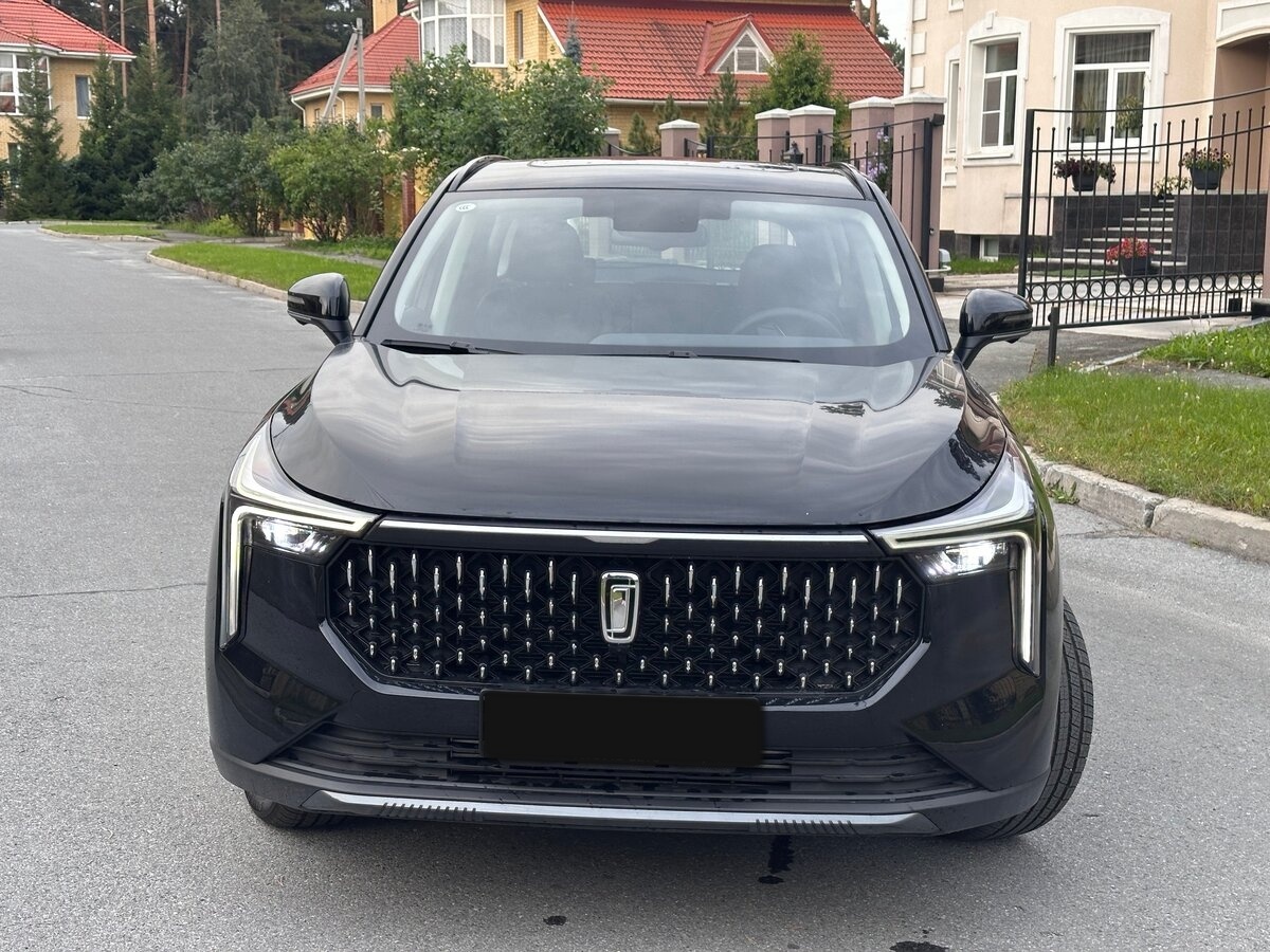 FAW Bestune T55 с пробегом — 2023 год. Фото: #1