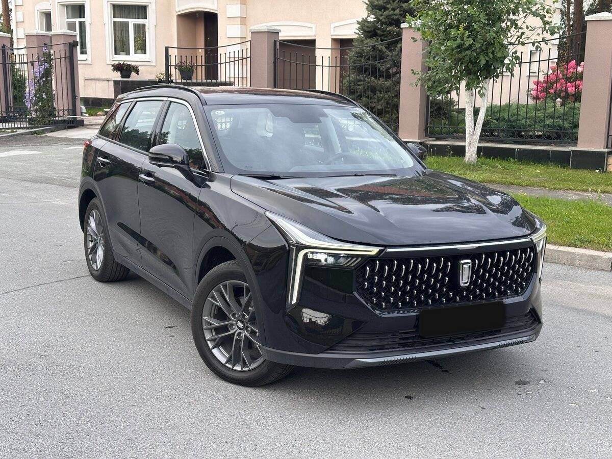 FAW Bestune T55 с пробегом — 2023 год. Фото: #2