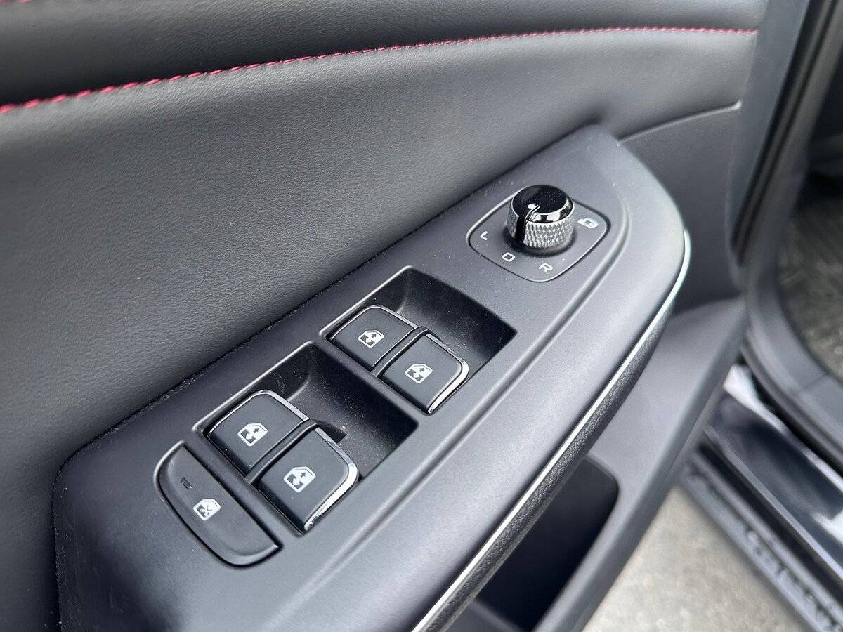 FAW Bestune T55 с пробегом — 2023 год. Фото: #10