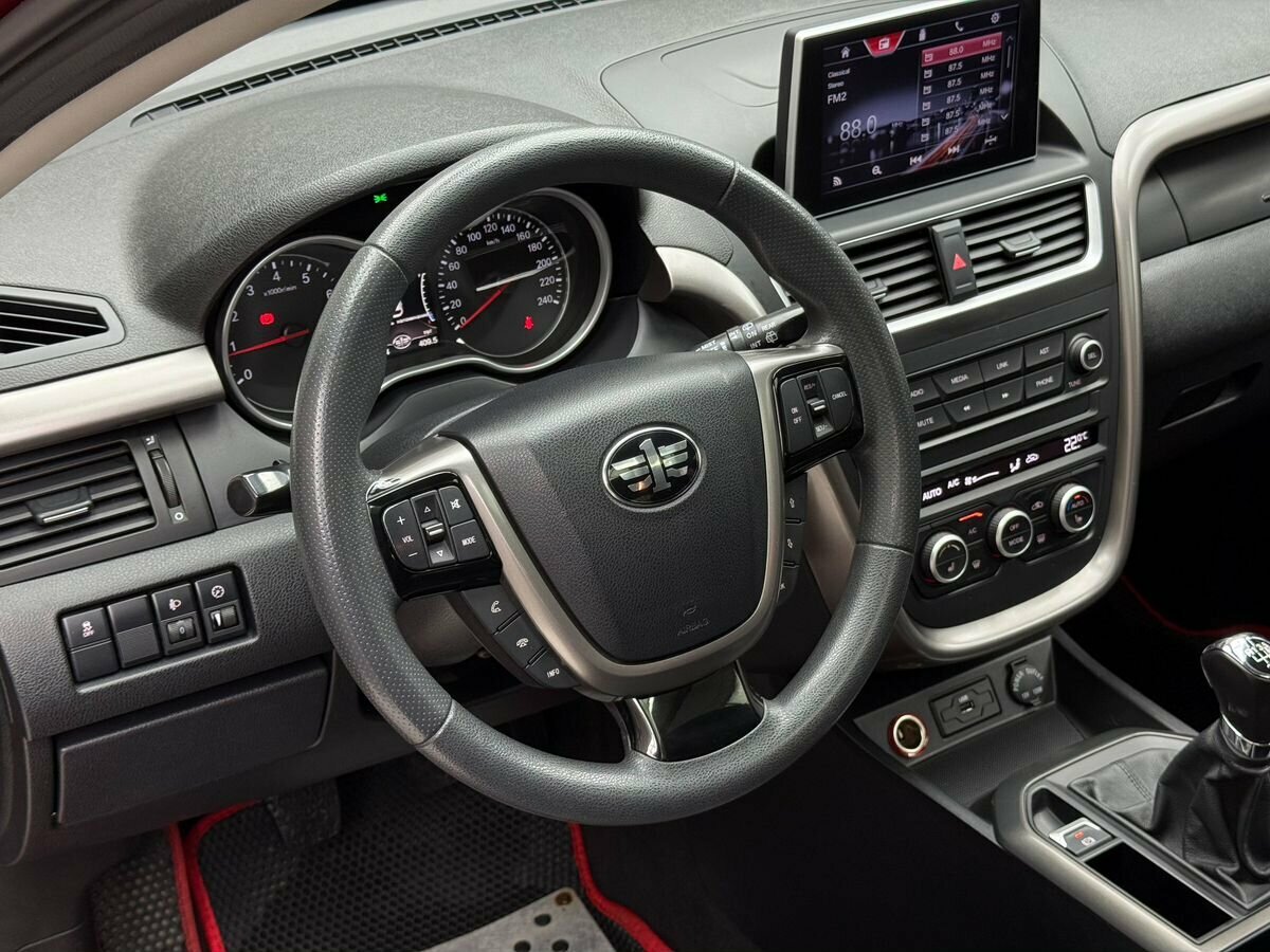 FAW Besturn X80 с пробегом — 2018 год. Фото: #9