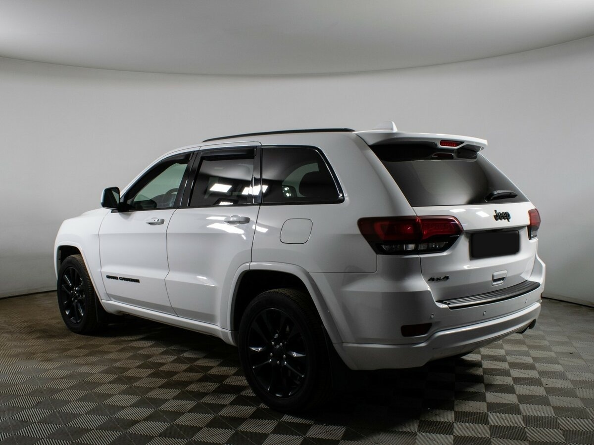 Jeep Grand Cherokee с пробегом — 2019 год. Фото: #6