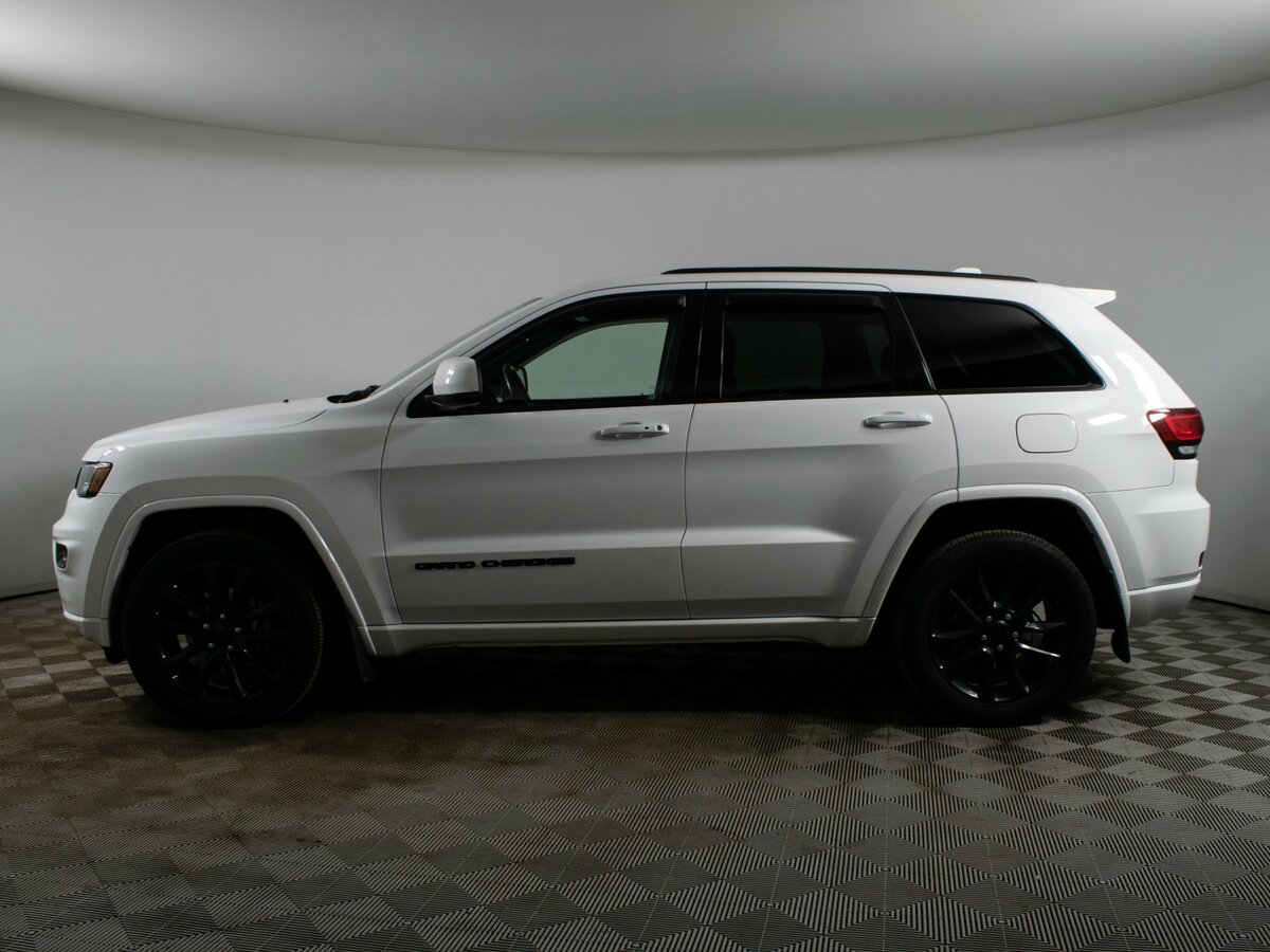 Jeep Grand Cherokee с пробегом — 2019 год. Фото: #7
