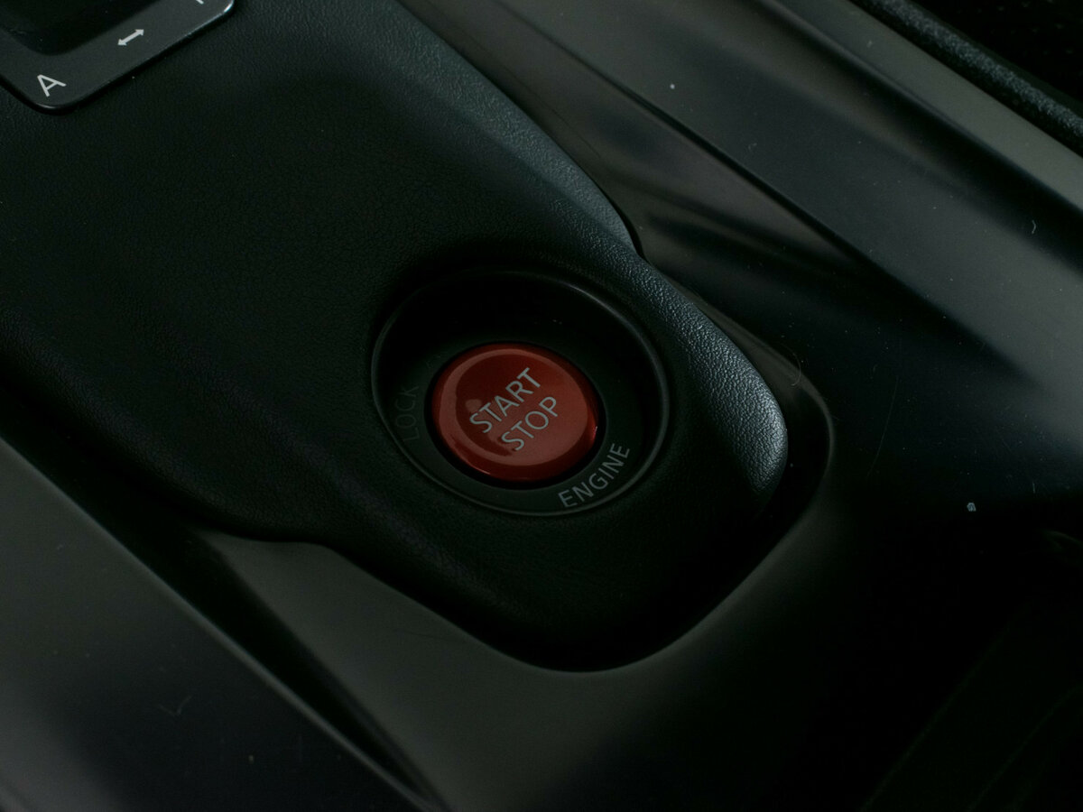 Nissan GT-R с пробегом — 2011 год. Фото: #12