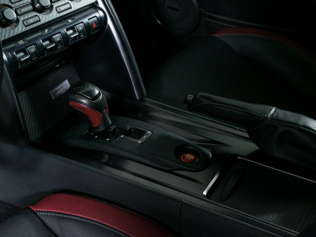 Nissan GT-R с пробегом — 2011 год. Фото: #13