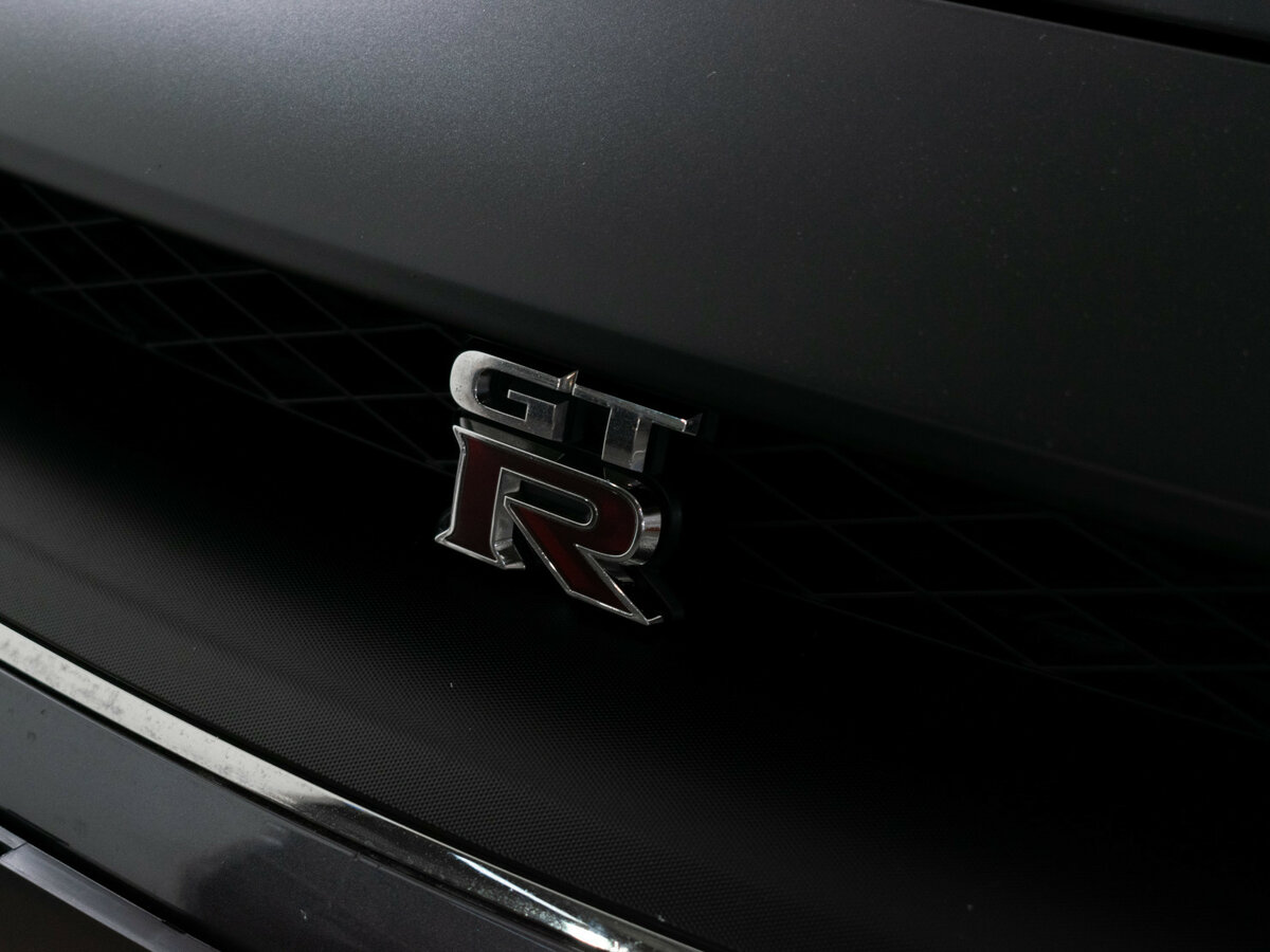 Nissan GT-R с пробегом — 2011 год. Фото: #17