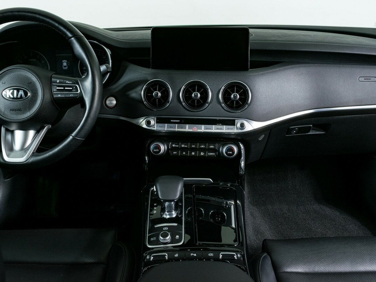 Kia Stinger с пробегом — 2021 год. Фото: #9