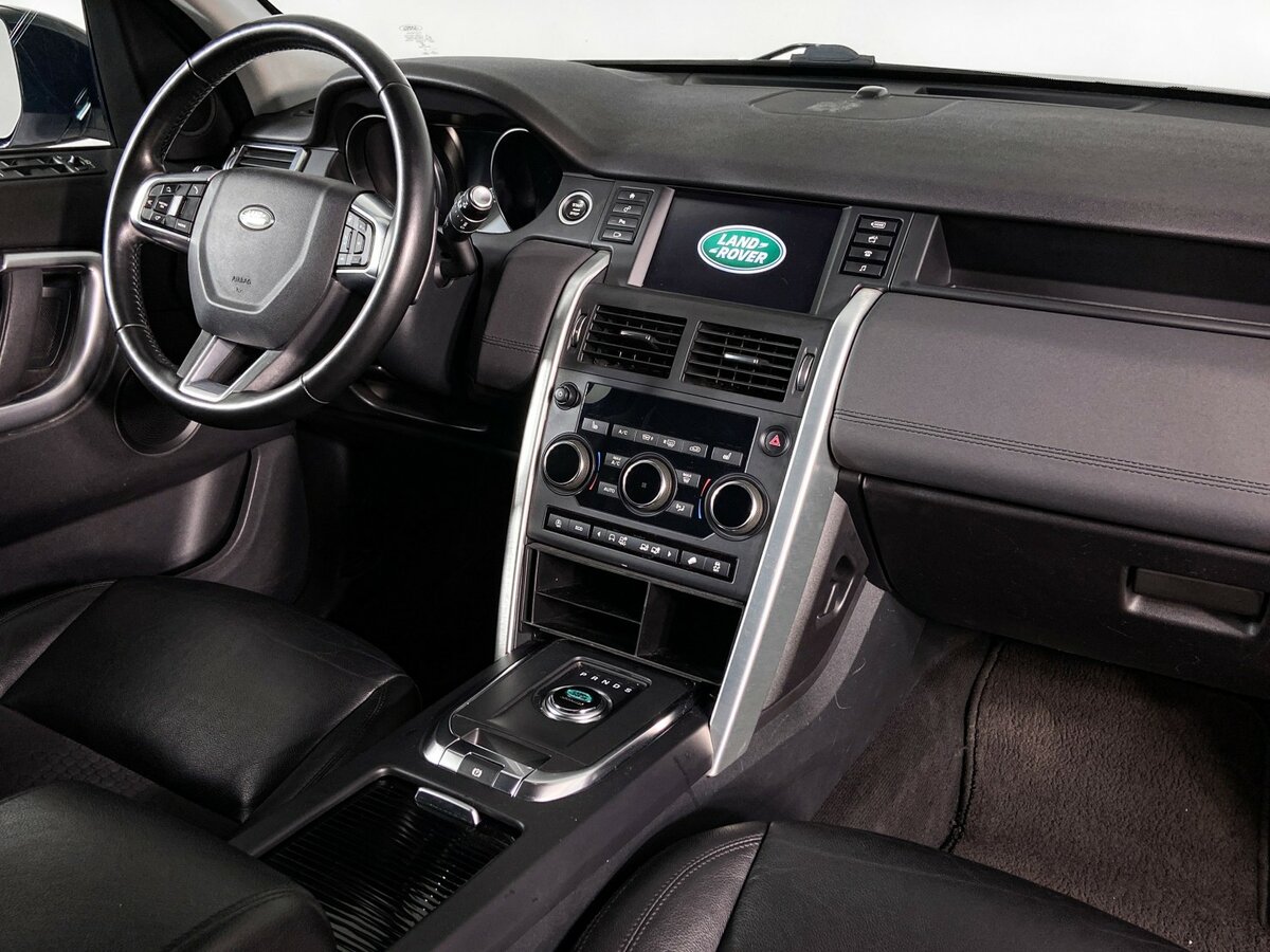 Land Rover Discovery Sport с пробегом — 2018 год. Фото: #7