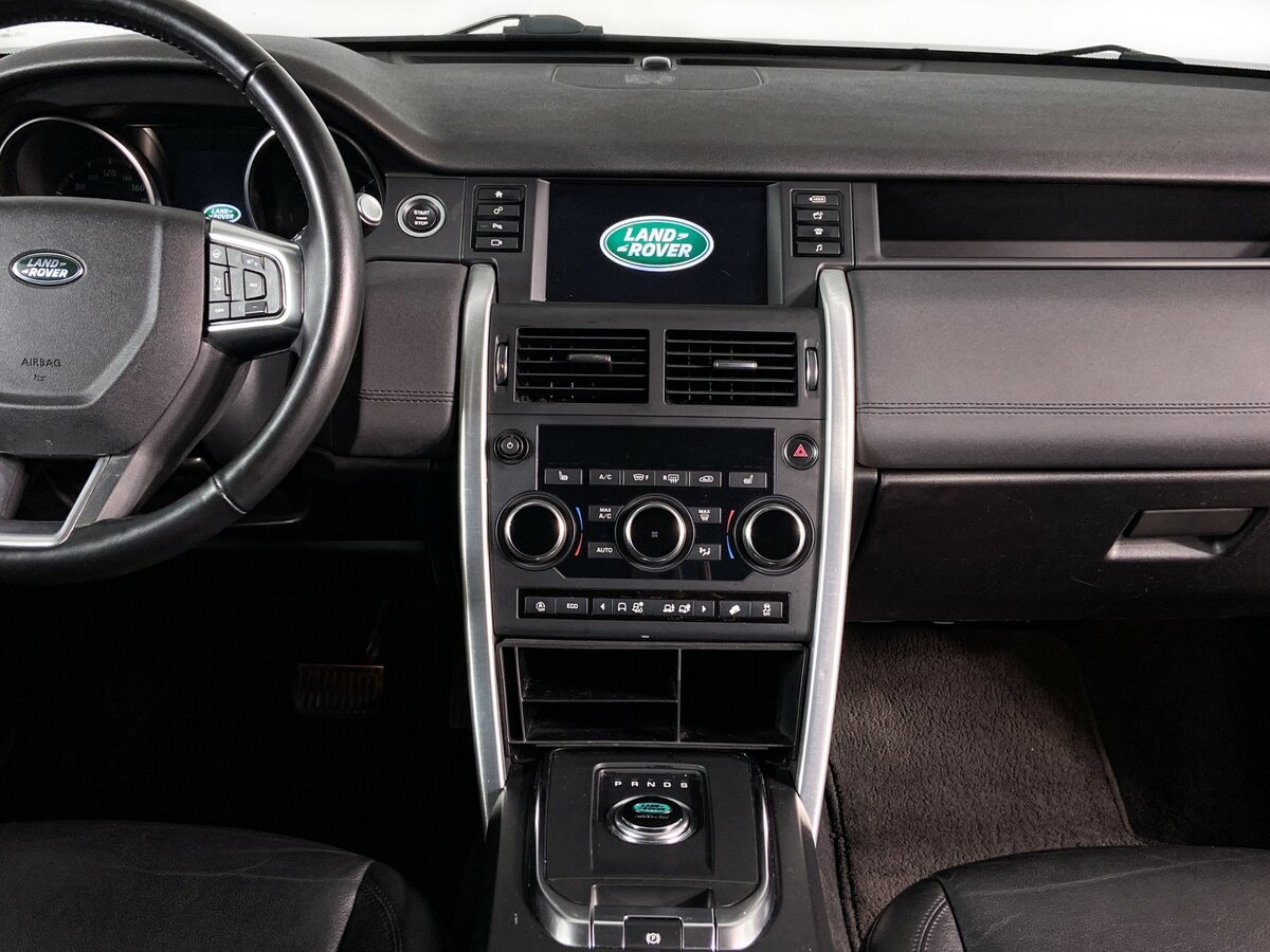 Land Rover Discovery Sport с пробегом — 2018 год. Фото: #8