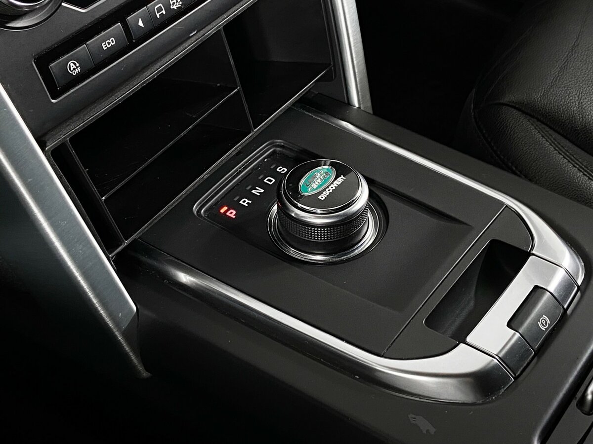 Land Rover Discovery Sport с пробегом — 2018 год. Фото: #13