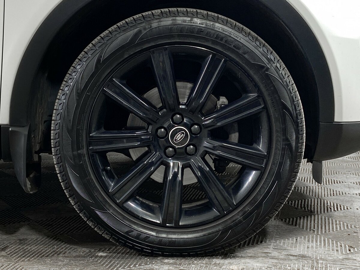 Land Rover Discovery Sport с пробегом — 2018 год. Фото: #16