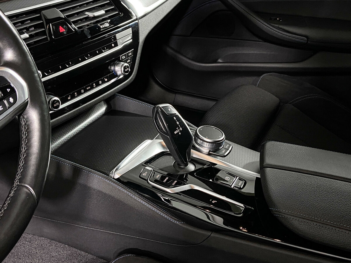 BMW 5 серии с пробегом — 2021 год. Фото: #10