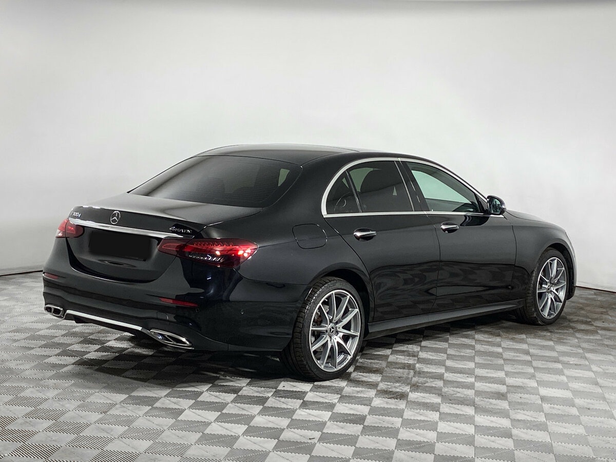 Mercedes-Benz E-Класс с пробегом — 2021 год. Фото: #3