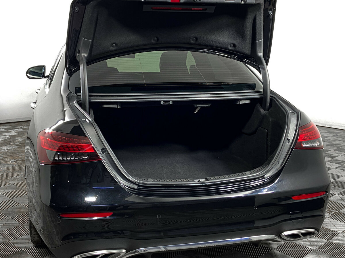 Mercedes-Benz E-Класс с пробегом — 2021 год. Фото: #5