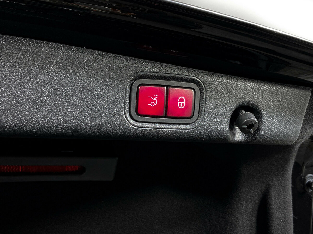 Mercedes-Benz E-Класс с пробегом — 2021 год. Фото: #6